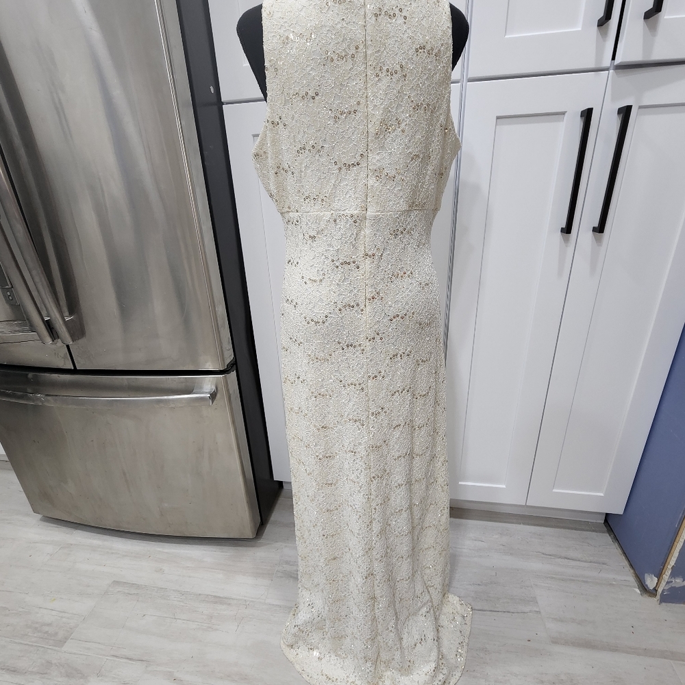 Off white sequin gown - Picture 2 of 5